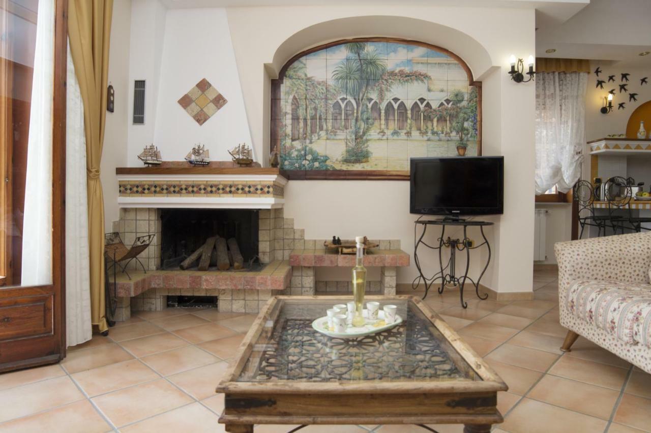 Panorama Host - Domus Amalfi Coast Apartment Maiori Exterior photo